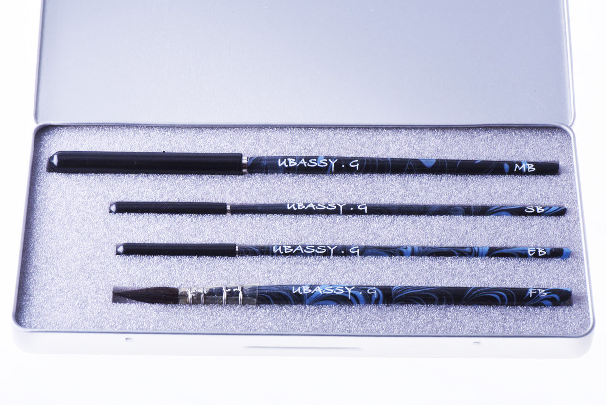 Brush kit